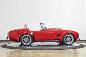 AC Cobra 6 by Superformance 2019 года 